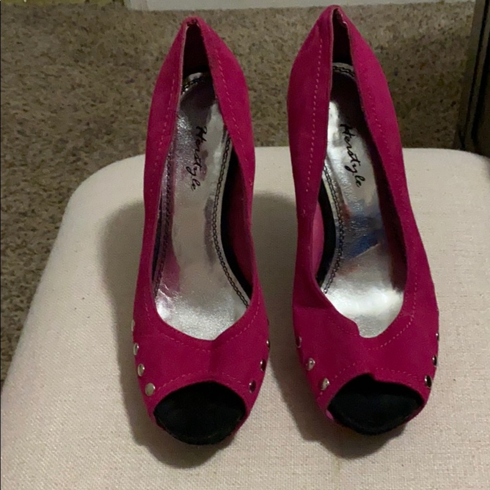 Woman shoes